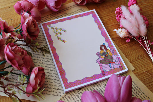 Notepad ‚Lesende Mama‘
